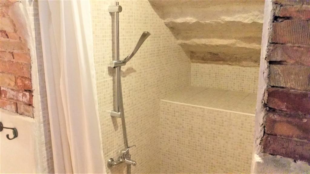 Authentic Mediterranean Apartment スプリト エクステリア 写真